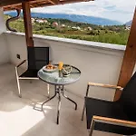 Case de vacanță Beach Front Home In Lopar