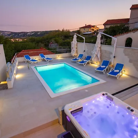 Gorgeous Home In Lopar Lopar