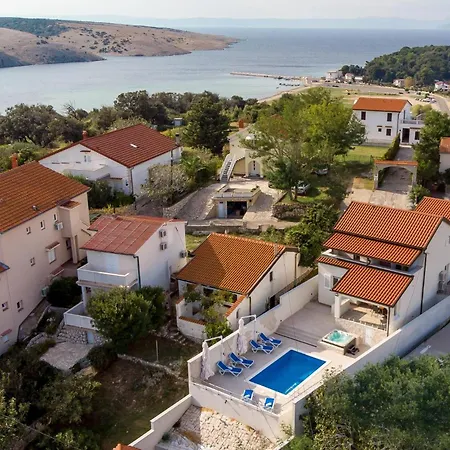 Beach Front Home In Lopar Vikendica *