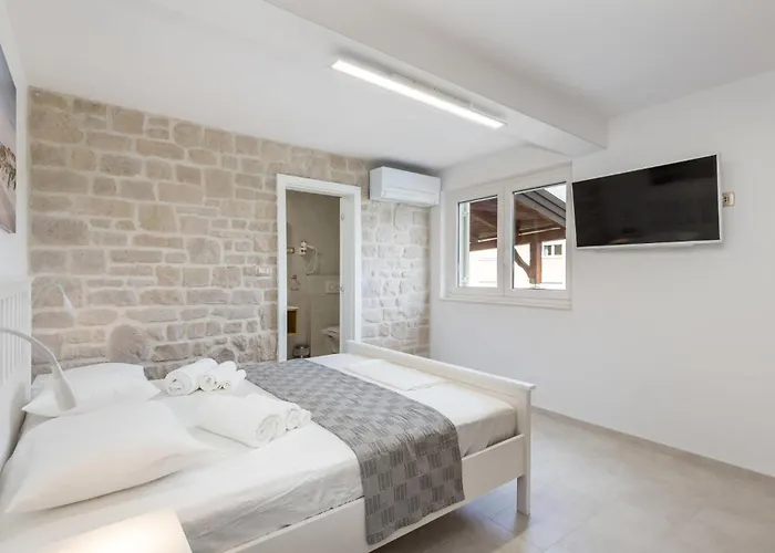 Gorgeous Home In Lopar Vikendica Lopar